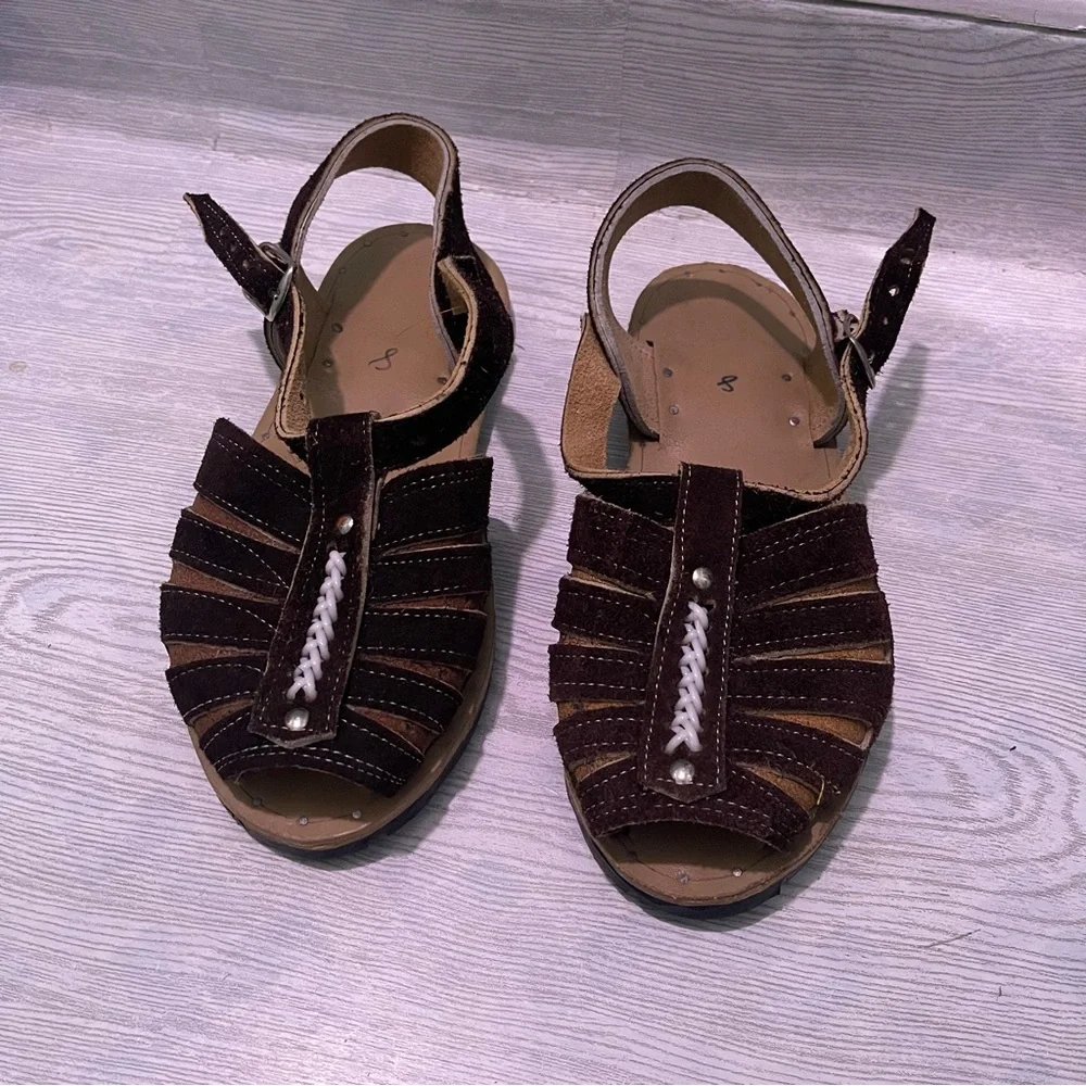 Brown Strappy Sandals with Buckle
